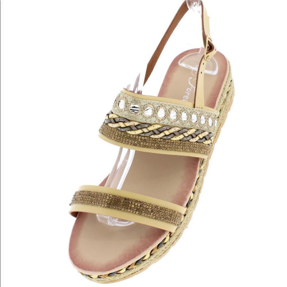 ☕️Beautiful Luna Woven Sandal 🌟 - Picture 1 of 2